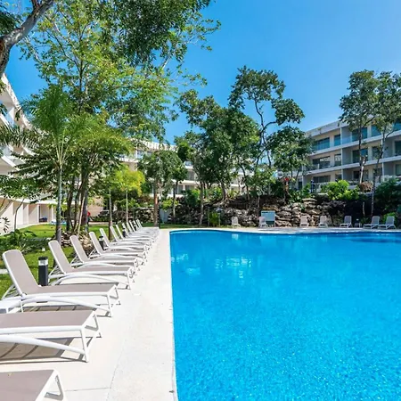 SUITE con Terraza Privada y Diseño Moderno
